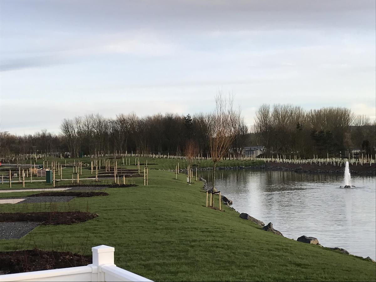 Beal Luxury Lodge At Haggerston Castle מראה חיצוני תמונה