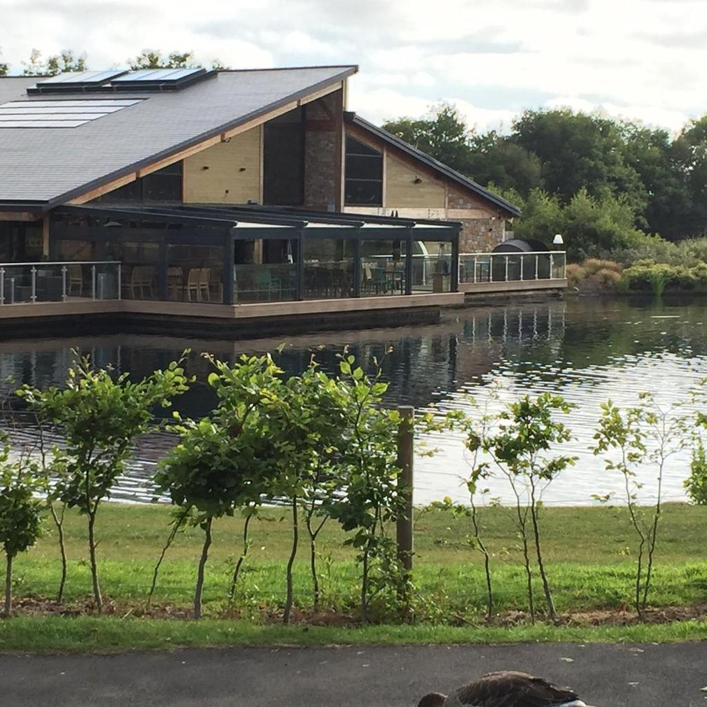 Beal Luxury Lodge At Haggerston Castle מראה חיצוני תמונה